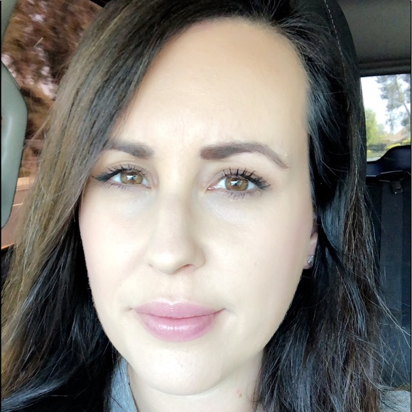 Meet your Posher, Chrissi - Picture 3 of 7